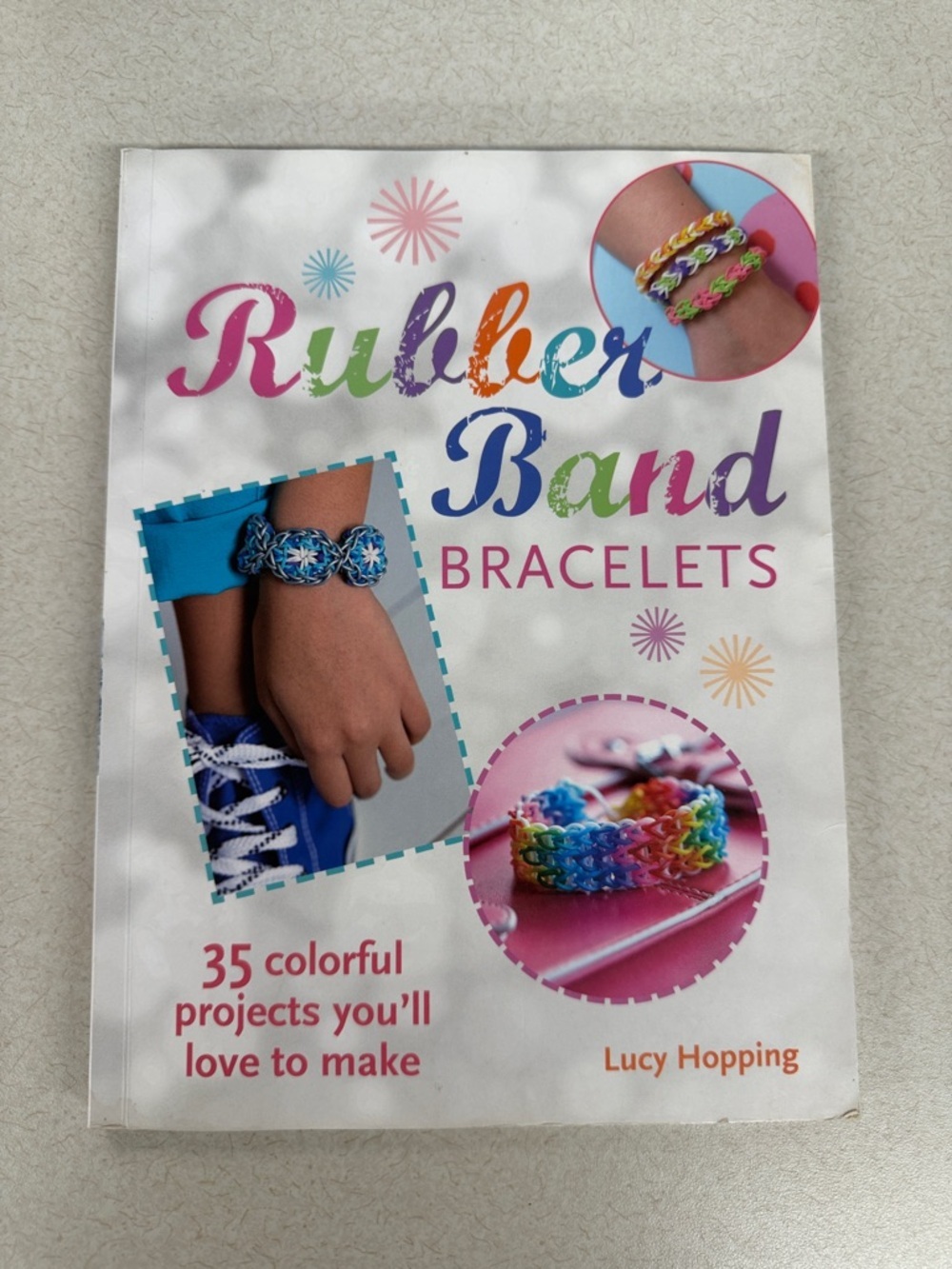 Rubber Band Bracelets Craft Book - Colorful Kids Accessories
